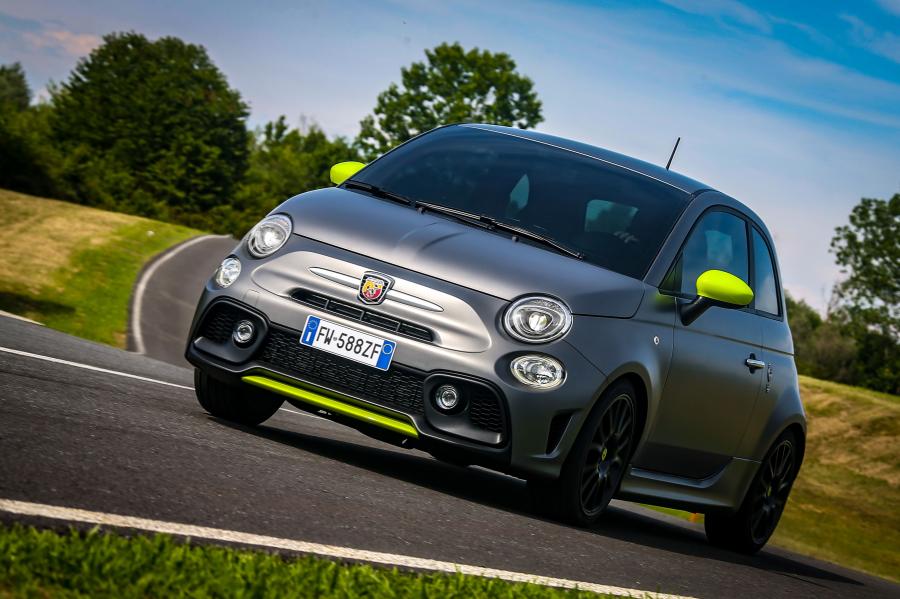  Abarth 595 Pista 70esimo Anniversario (312) 2019 года  (фото 31 из 35)